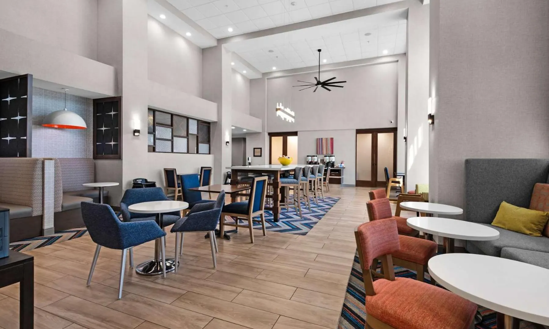 Hotel Hampton Inn & Suites Pensacola I-10 N At University Town Plaza